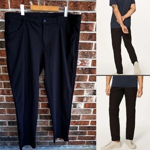 Lululemon  ^ BC Pant Classic *32". Black EUC Size  40